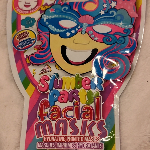 NEW! Slumber Party Facial Mask - Picture 3 of 9